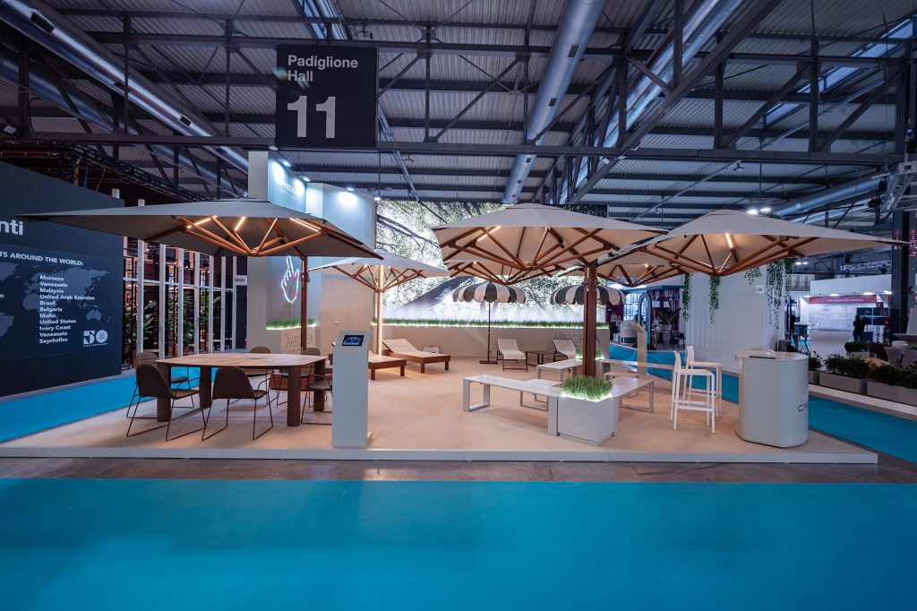 DOMOTIC PARASOLS FOR A SMART SHADE 10