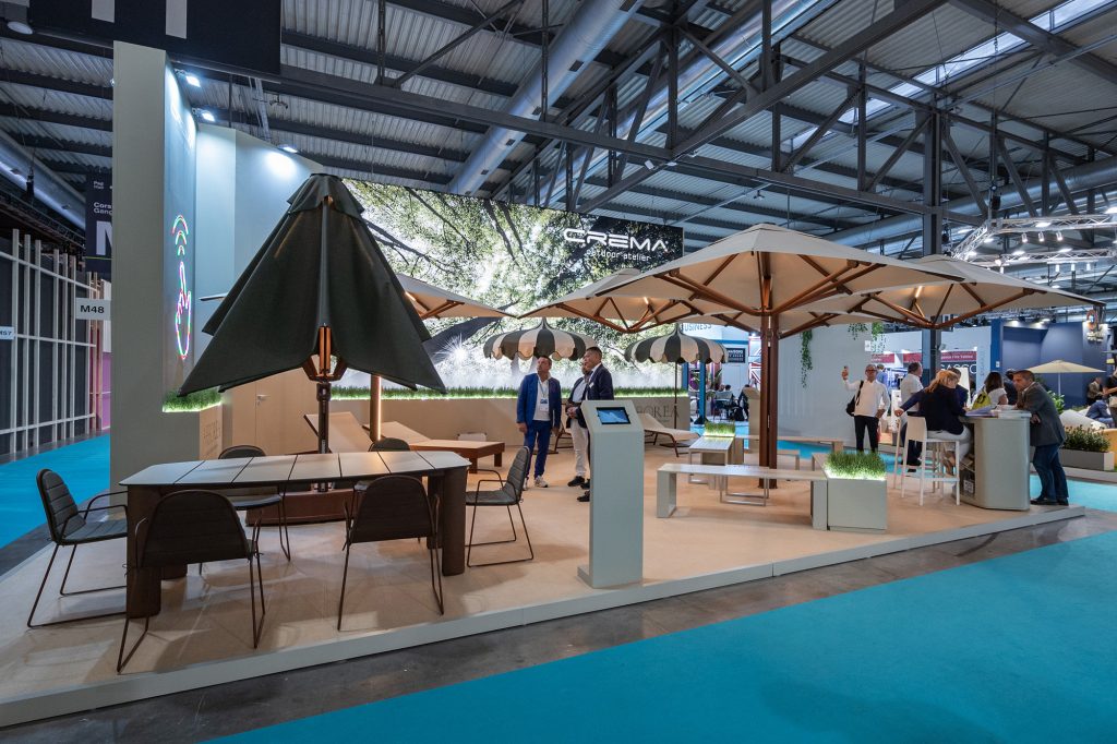 DOMOTIC PARASOLS FOR A SMART SHADE 9