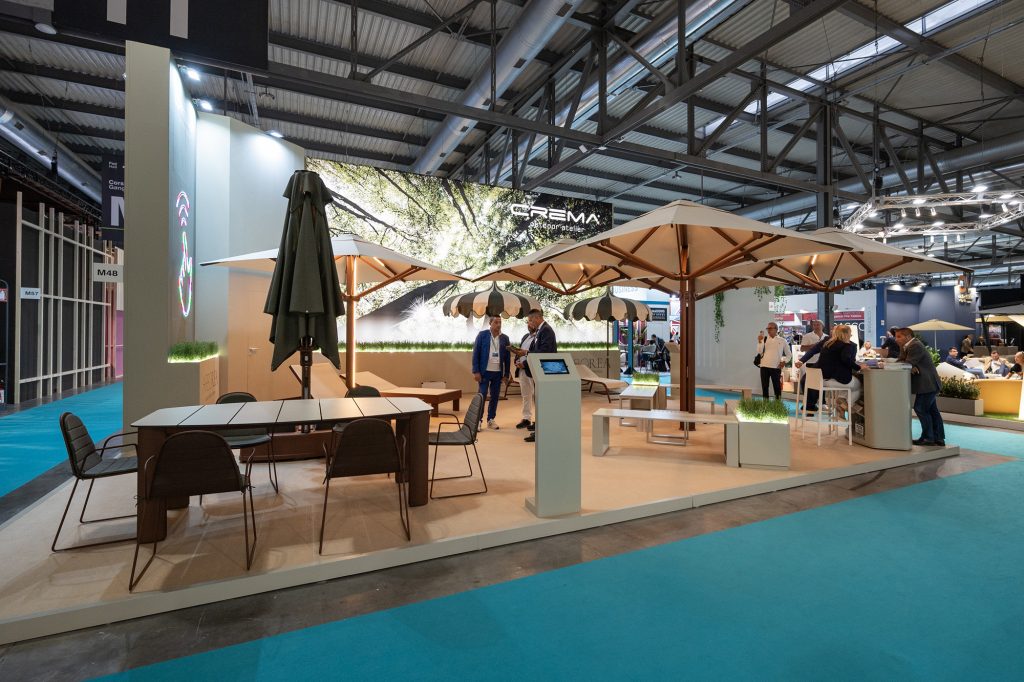 DOMOTIC PARASOLS FOR A SMART SHADE 8