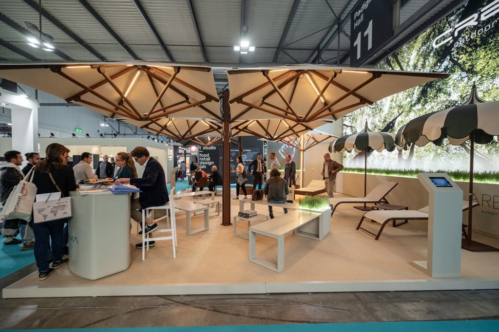 DOMOTIC PARASOLS FOR A SMART SHADE 5